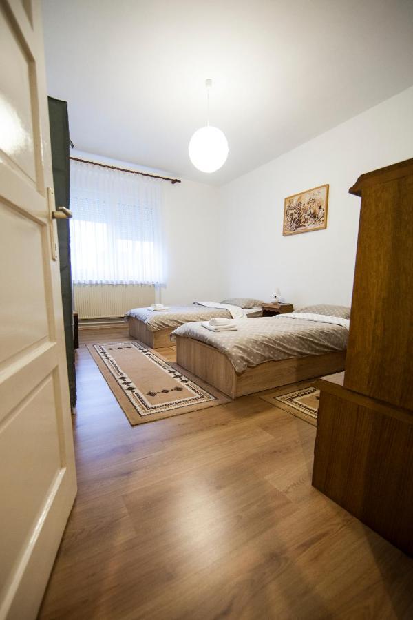 Apartman Kuca 150 Mala Subotica Exterior photo